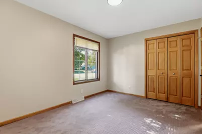 4702  Hunters Glen Dr, Sheboygan, WI 53083 - Photo 18