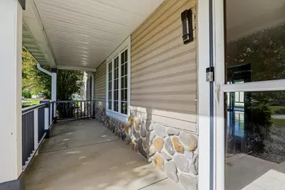 4702  Hunters Glen Dr, Sheboygan, WI 53083 - Photo 36