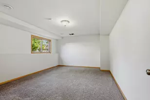 4702 Hunters Glen Dr, Sheboygan, WI 53083 - Photo 22