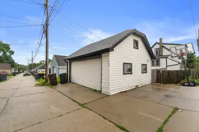 1305  Michigan Ave, South Milwaukee, WI 53172 - Photo 34