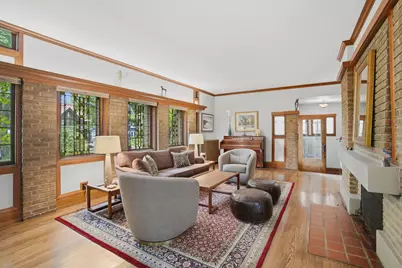 3934 N Harcourt Pl, Shorewood, WI 53211 - Photo 6