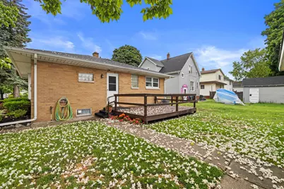 2320  51st St, Kenosha, WI 53140 - Photo 24
