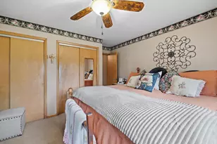 2320 51st St, Kenosha, WI 53140 - Photo 20