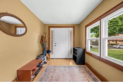 2261 N 59th St, Milwaukee, WI 53208 - Photo 6