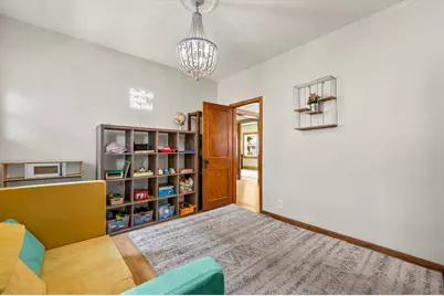 2261 N 59th St, Milwaukee, WI 53208 - Photo 12