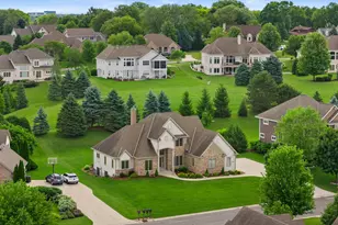 W218N5466 Taylors Woods Dr, Menomonee Falls, WI 53051 - Photo 50