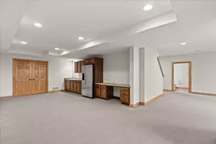 W218N5466 Taylors Woods Dr, Menomonee Falls, WI 53051 - Photo 38