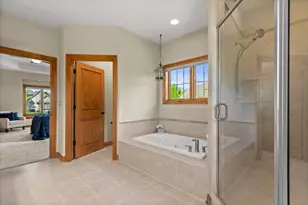W218N5466 Taylors Woods Dr, Menomonee Falls, WI 53051 - Photo 66