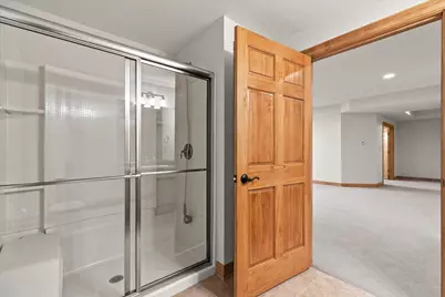 W218N5466  Taylors Woods Dr, Menomonee Falls, WI 53051 - Photo 40