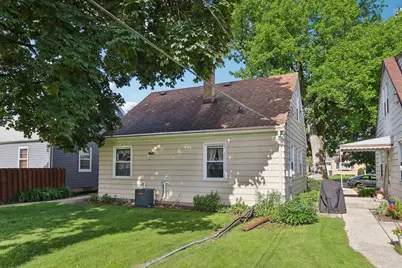 2546 S 99th St, West Allis, WI 53227 - Photo 28