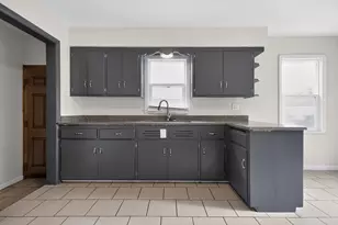 7107 W Beckett Ave, Milwaukee, WI 53216 - Photo 12