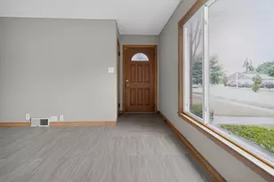 7107 W Beckett Ave, Milwaukee, WI 53216 - Photo 8