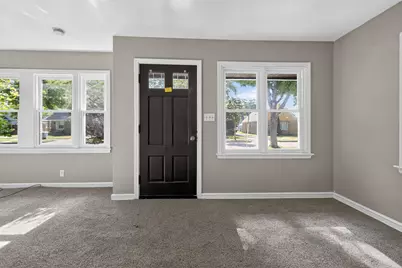5019 N 24th St, Milwaukee, WI 53209 - Photo 8