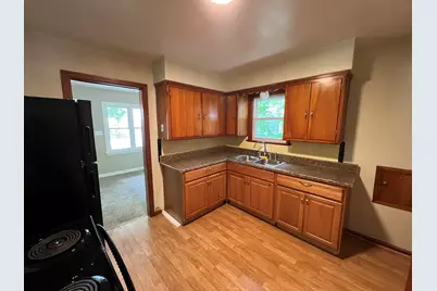 5019 N 24th St, South Milwaukee, WI 53209 - Photo 4
