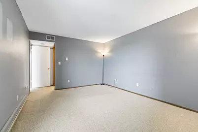 3609 N Tucker Pl #205, Milwaukee, WI 53222 - Photo 12