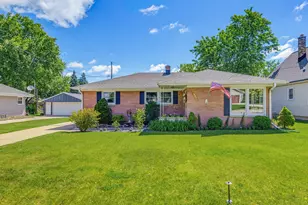 4656 N 118th St, Wauwatosa, WI 53225 - Photo 28