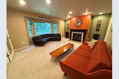 1513  Greenway Ter, Waukesha, WI 53186 - Photo 12