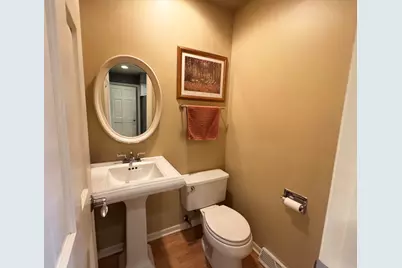 1513  Greenway Ter, Waukesha, WI 53186 - Photo 16