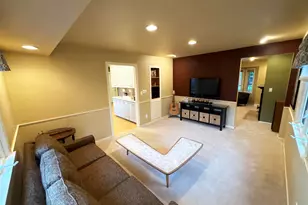 1513 Greenway Terrace, Waukesha, WI 53186 - Photo 18