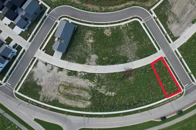 9449 E Lake Vista Pkwy #4001, Oak Creek, WI 53154 - Photo 1
