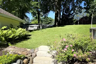 38 Oakwood St, Williams Bay, WI 53191 - Photo 4