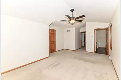 30906  Pleasant View Dr, Racine, WI 53185 - Photo 16