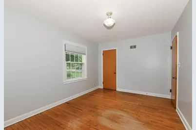 6701 W Howard Ave, Milwaukee, WI 53220 - Photo 20