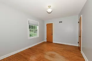 6701 W Howard Ave, Milwaukee, WI 53220 - Photo 20
