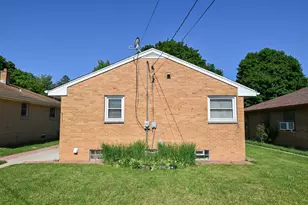 4672 N 69th St, Milwaukee, WI 53218 - Photo 30