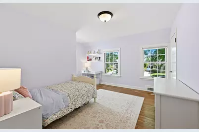 5835 N Lake Dr, Whitefish Bay, WI 53217 - Photo 20