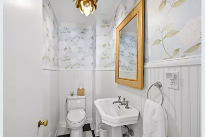 5835 N Lake Dr, Whitefish Bay, WI 53217 - Photo 12