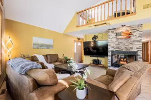 33197 S Lakeshore Dr, Burlington, WI 53105 - Photo 4