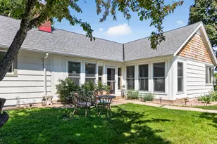 4100 N Ardmore Ave, Shorewood, WI 53211 - Photo 2