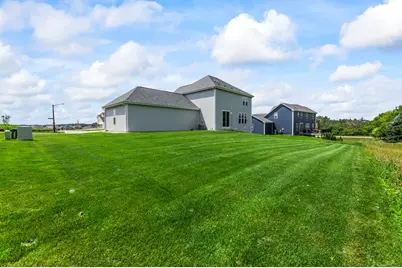 W193N5036  Rosemary Rdg, Menomonee Falls, WI 53051 - Photo 40