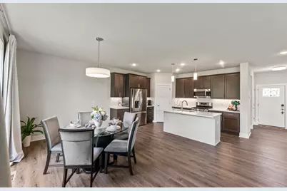W193N5036  Rosemary Rdg, Menomonee Falls, WI 53051 - Photo 12