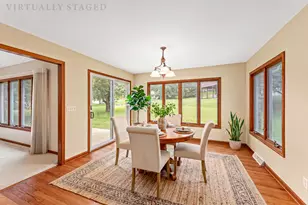 W270N2568 Orchard Ln, Pewaukee, WI 53072 - Photo 12