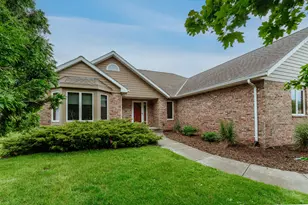 W270N2568 Orchard Ln, Pewaukee, WI 53072 - Photo 1