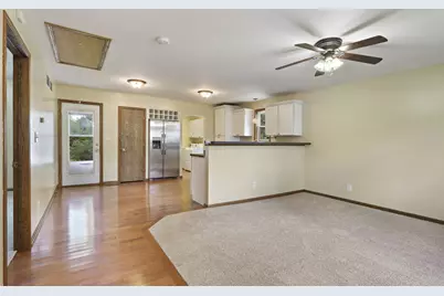 28430  117th St, Salem Lakes, WI 53179 - Photo 12