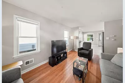 2247 E Vollmer Ave, Milwaukee, WI 53207 - Photo 2