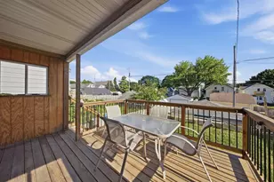 2247 E Vollmer Ave, Milwaukee, WI 53207 - Photo 20
