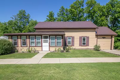 130  South St, Lowell, WI 53557 - Photo 1