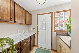 4705 Bluffside Dr, Racine, WI 53402 - Photo 30