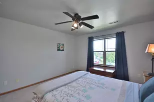 2955 W Drexel Ave, Franklin, WI 53132 - Photo 12