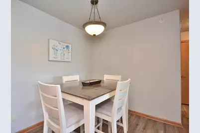 2955 W Drexel Ave #414, Franklin, WI 53132 - Photo 10