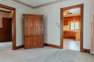 1405 S 13th St, Manitowoc, WI 54220 - Photo 6