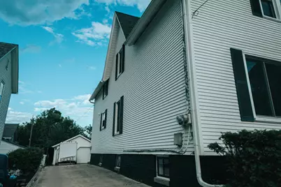 1405 S 13th St, Manitowoc, WI 54220 - Photo 28
