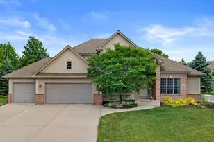 1822 Coach House Ct, Racine, WI 53406 - Photo 2