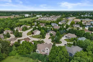 1822 Coach House Ct, Racine, WI 53406 - Photo 32