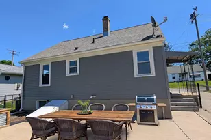 214 Fairview St, Watertown, WI 53094 - Photo 22