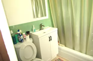 1711 E Belleview Pl, Milwaukee, WI 53211 - Photo 6